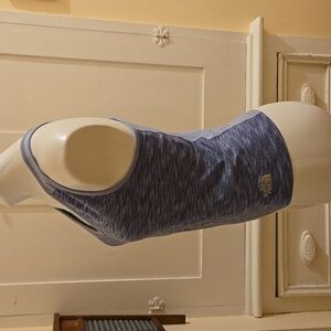 The North Face blue and purple Activewear tank Sz M 🎁